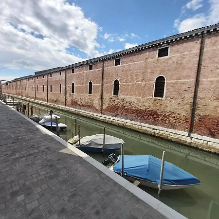 Veneziacentopercento Corderie Apartment Exterior photo